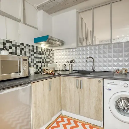Apartment L'Ecrin De Champagne - Hypercentre Troyes - Chaleureux Appartement - Wifi